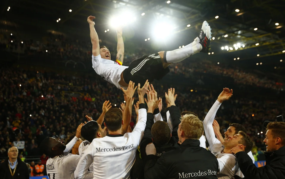 Лукас Подольски - герой товарищеского матча Германия-Англия.