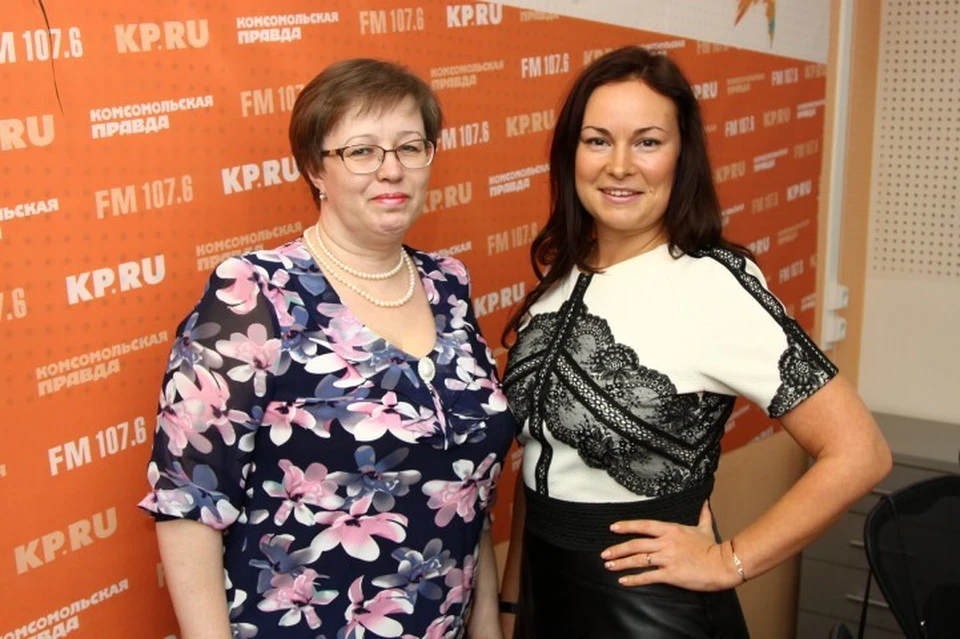 Слева - Наталья Шевякова, справа - Мария Светлакова