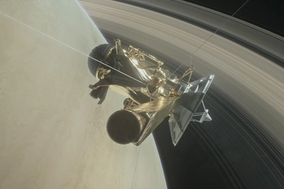 На графике смоделирован последний «нырок», который Кассини совершит внутрь колец Сатурна