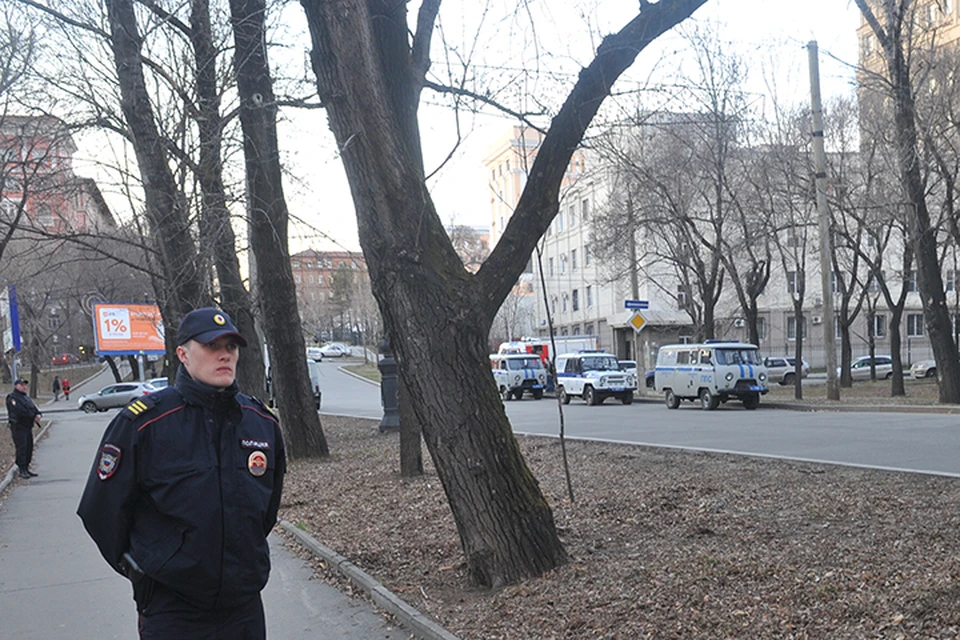 Стрельба в здании ФСБ Хабаровского края: задержаны девять человек