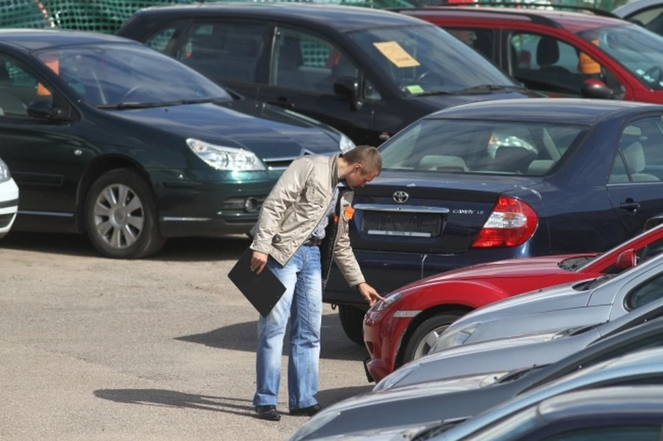 Вторичный рынок автомобилей в Челябинске ожил после кризиса.