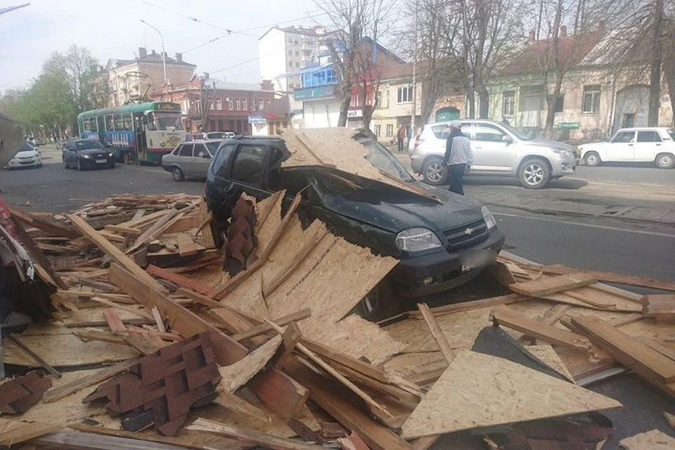 Последствия урагана в Северной Осетии. Фото: vk.com/chp_vladikavkaz