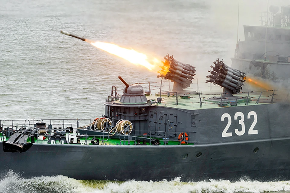 Балтийский флот сегодня - это сбалансированная разновидовая группировка сил и войск
