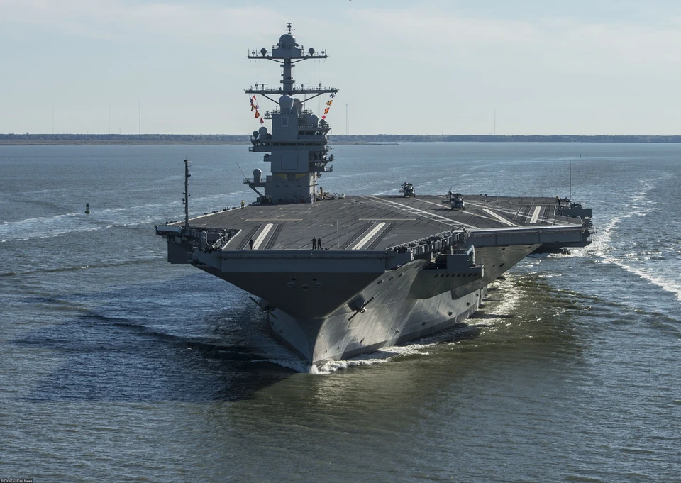 Американцы нарекли новый корабль «авианосцем будущего». ФОТО: EASTNEWS/AFP PHOTO / US Navy / MC2 Ridge Leoni