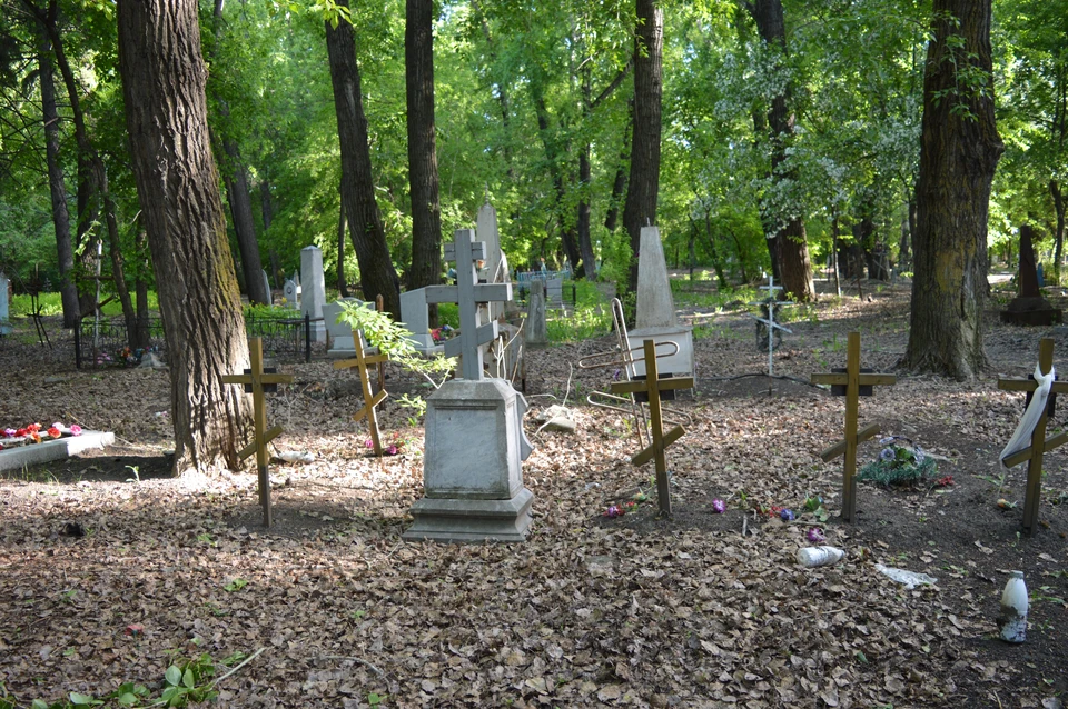 Тюмень стоит на кладбищах