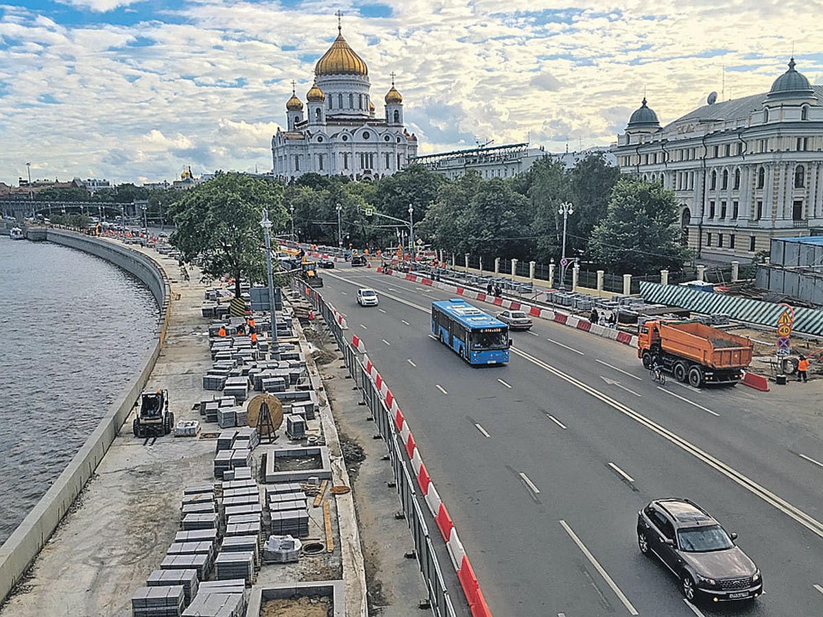 Набережные Москвы согнут в пешеходную дугу - KP.RU