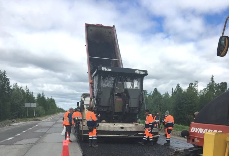 5 километров автодороги Пуровск – Коротчаево одели в асфальт newurengoy.ru