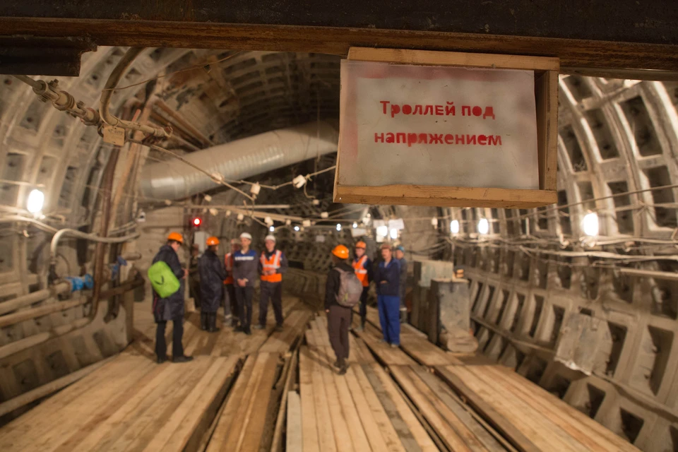 На шестой линии пока строят только горизонтальные стволы