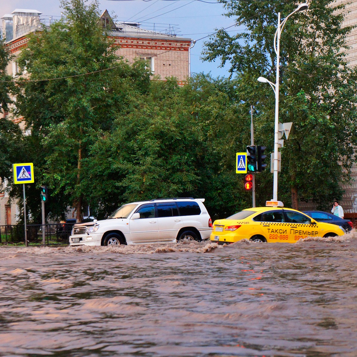 Ливень в Благовещенске 5 сентября побил рекорд самого мокрого дня  двадцатилетней давности - KP.RU