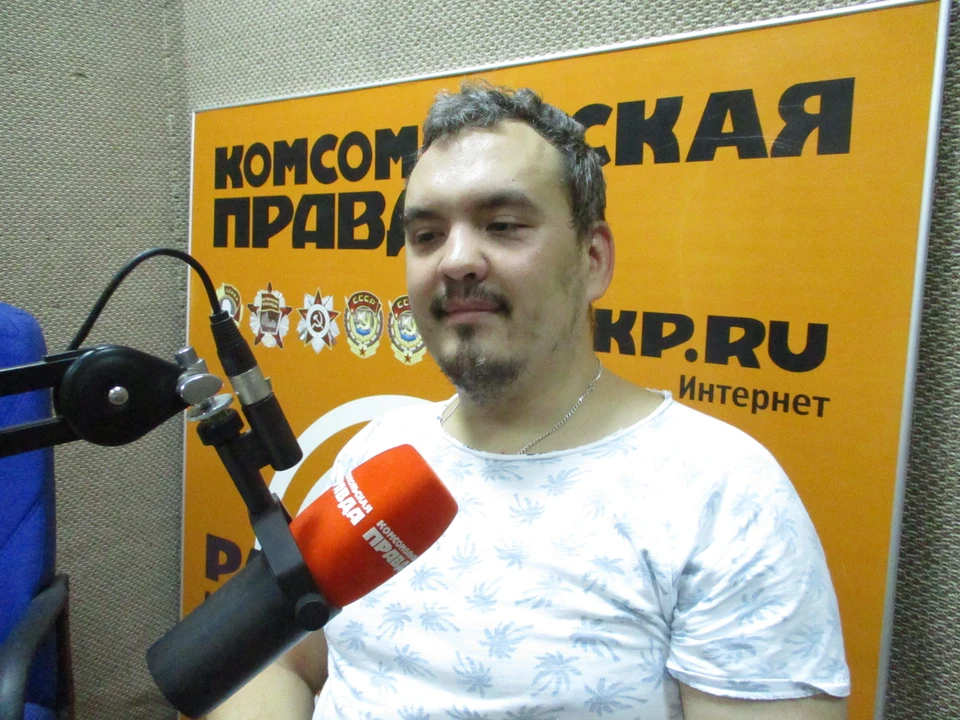 Арт-директор центра «Пионер» Евгений Наумов рассказал о выставке "От Моне до Малевича"