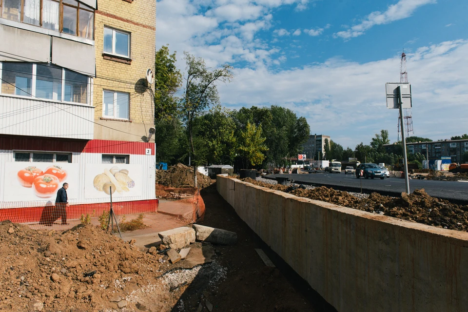 Строительство кольцевой развязки на пересечении Московского шоссе и ул. Луначарского дошло до жилых домов