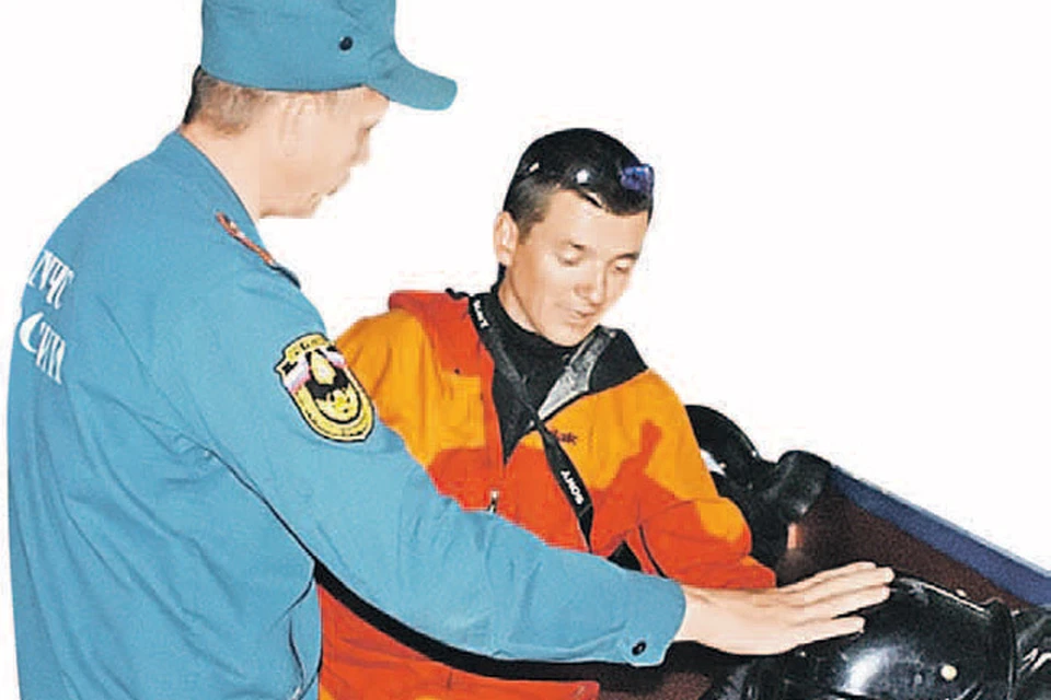 Чех Марек Балицки восхищался оборудованием иркутских спасателей... Фото: Пресс-служба МЧС России