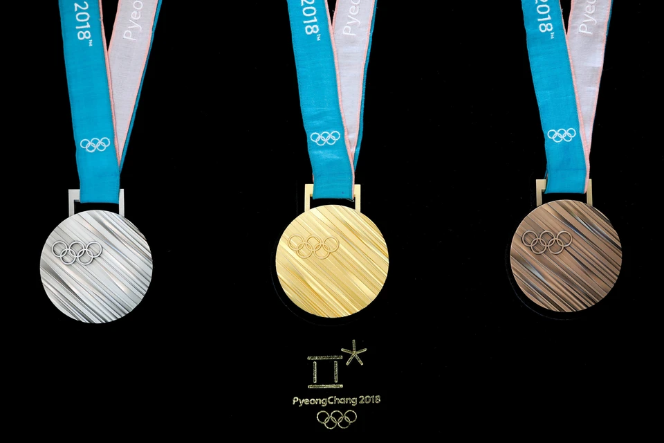 Медали Олимпиады 2018 года.