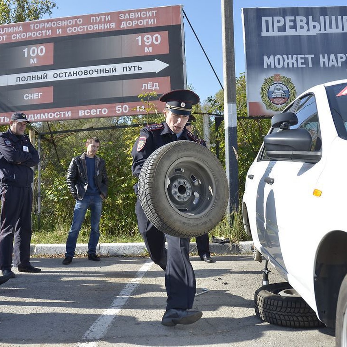 Водительское мастерство тульских полицейских - KP.RU