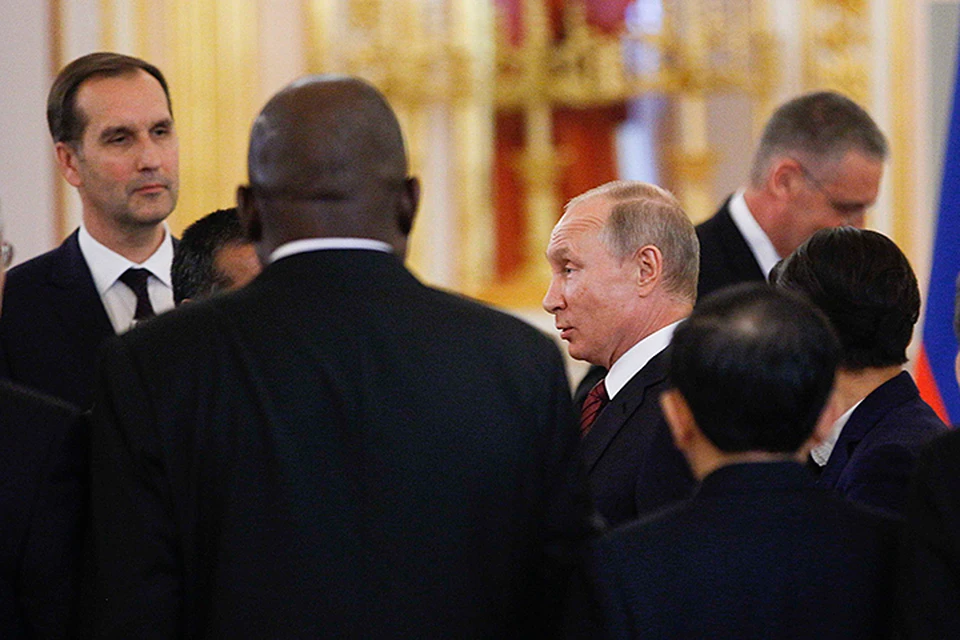 Владимир Путин в своем традиционном обзоре ситуации в мире говорил о разрешении региональных конфликтов на всех континентах