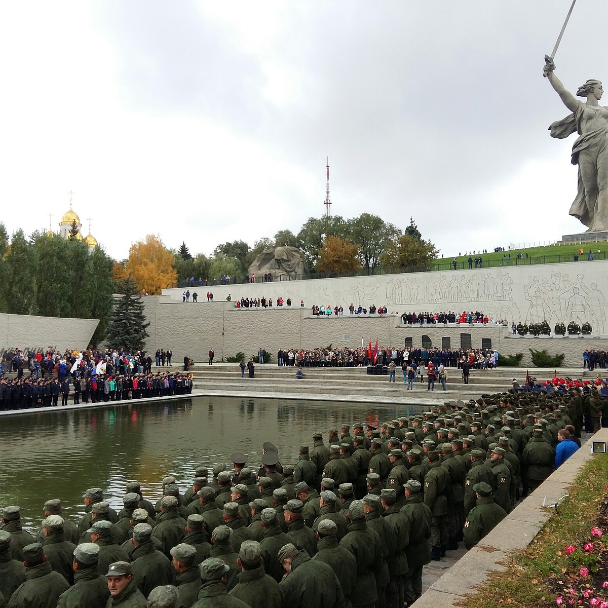 Ростелеком» поддержал торжественное мероприятие, посвященное 50-летию  открытия Мемориального комплекса «Героям Сталинградской битвы» на Мамаевом  Кургане - KP.RU