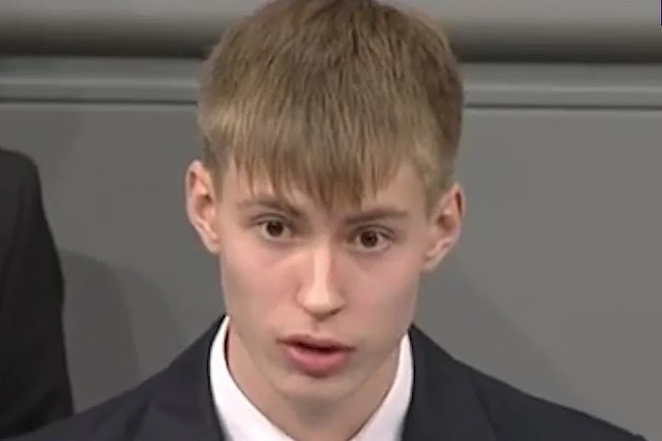После выступления в Бундестаге школьника из Нового Уренгоя Николая Десятниченко разгорелся скандал