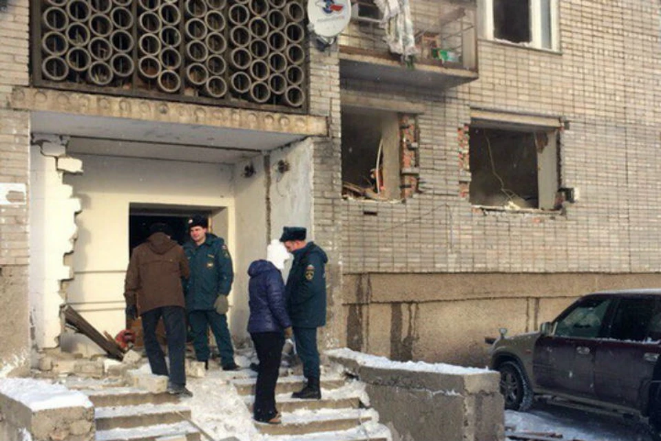 Взрыв газового баллона в многоквартирном доме в Усть-Куте: один человек погиб, пятеро пострадали. Фото: "Усть-Кут 24"