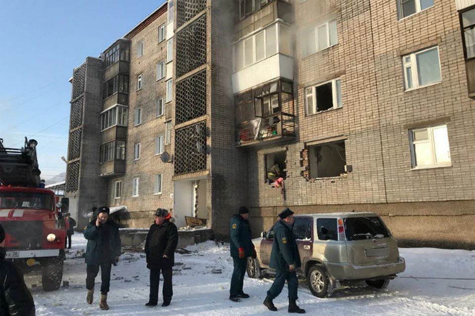 Взрыв газа в жилом доме в Усть-Куте: баллон с пропаном мог быть с истекшим сроком годности. Фото: соцсети.