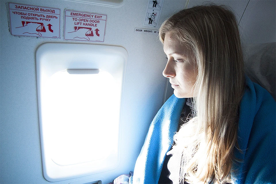Исследования говорят, что на борту самолета даже небольшая гипоксия - нехватка кислорода - снижает ясность мышления.