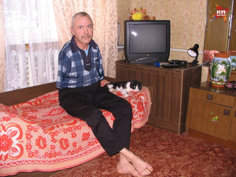 Сергей Малявин без дела не сидит - помогает по хозяйству, ухаживает за огородом и много мастерит