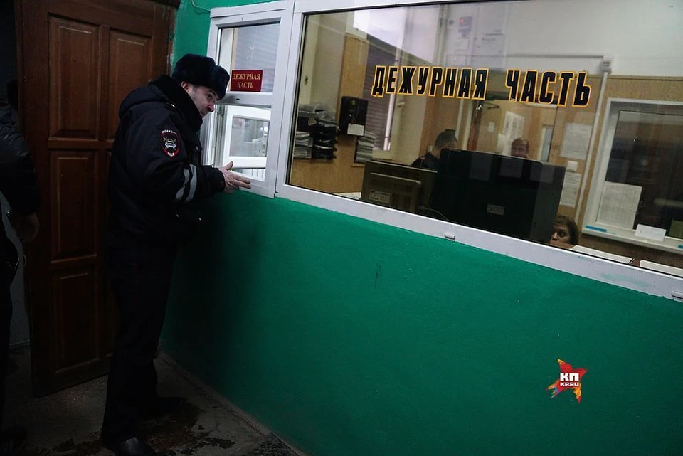 В Екатеринбурге поймали мужчину, который, якобы, подглядывал за женщинами в туалете правительственного здания