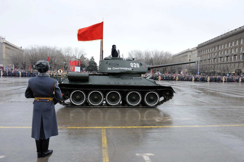 2 февраля парад в Волгограде проходит только в юбилейные годы.
