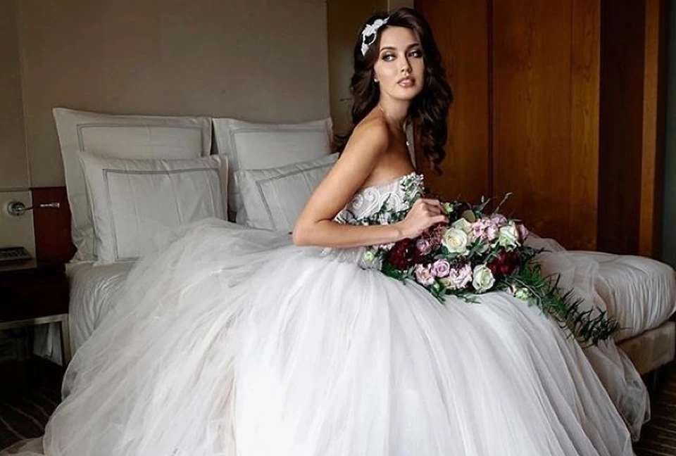 23-летняя модель в свадебном платье. Фото: страница ВКонтакте Анастасии Тарасовой.
