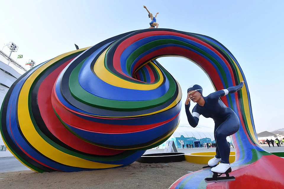 Статуя в олимпийском парке Пхенчхана.