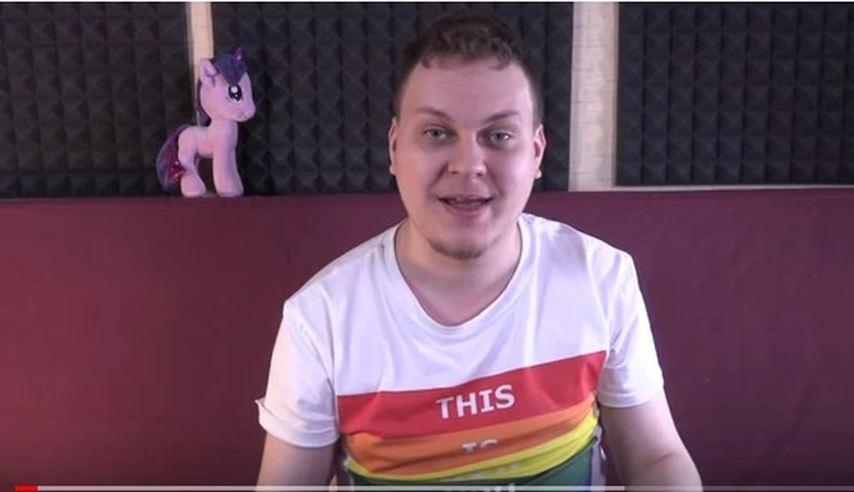 Хованский записал видео и опубликовал его на своем YouTube-канале. Фото: скрин видео