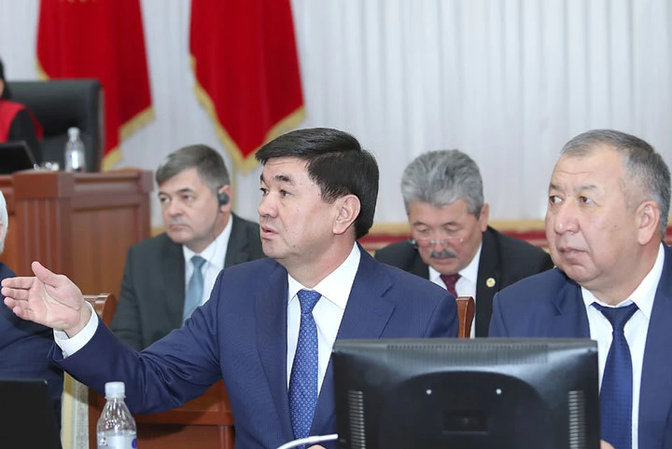 Народные избранники поддержали Абылгазиева и предложенную структуру правительства.