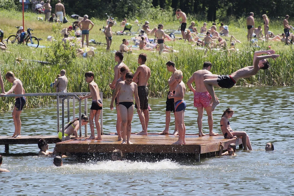 Погода летом в челябинске. Лето на Урале жара. Жара на Южном Урале. Жара в Челябинске Мем. Будет ли лето 2024 жарким на Урале.