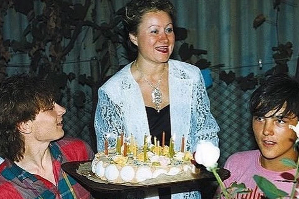 Галина Венедиктова 30 лет назад усыновила Юру Шатунова. Фото: Андрей Разин, Instagram