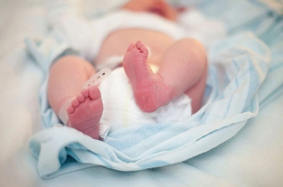 В Чечне женщина родила после массовой драки на детской площадке