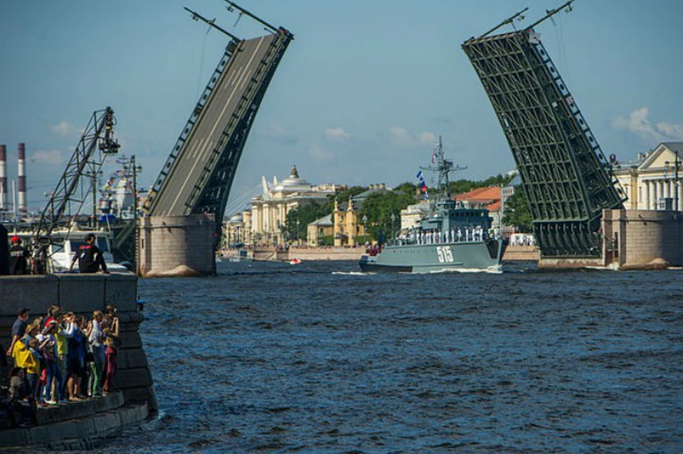 В Санкт-Петербурге состоялась генеральная репетиция военно-морского парада в честь Дня ВМФ (32)