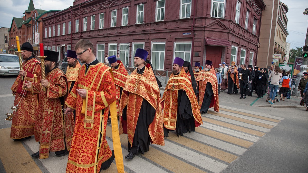 Крестный ход в Перми 26 июля: какие улицы перекроют, что взять в дорогу и  где остановиться на ночлег - KP.RU