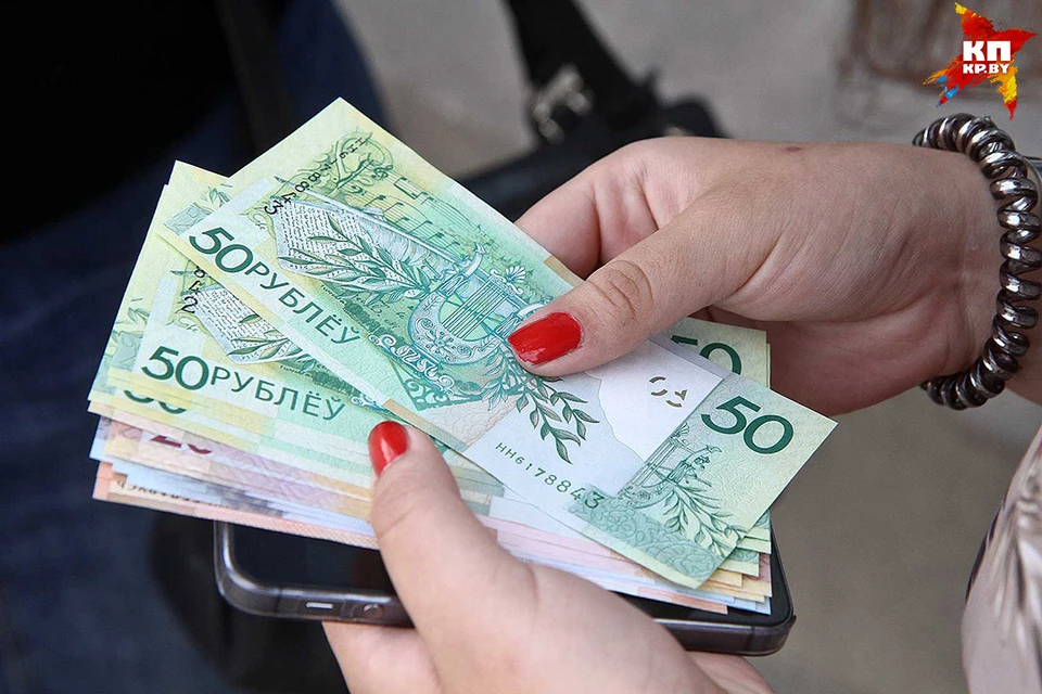 В среднесрочной перспективе можно ожидать роста курсов всех трех иностранных валют.