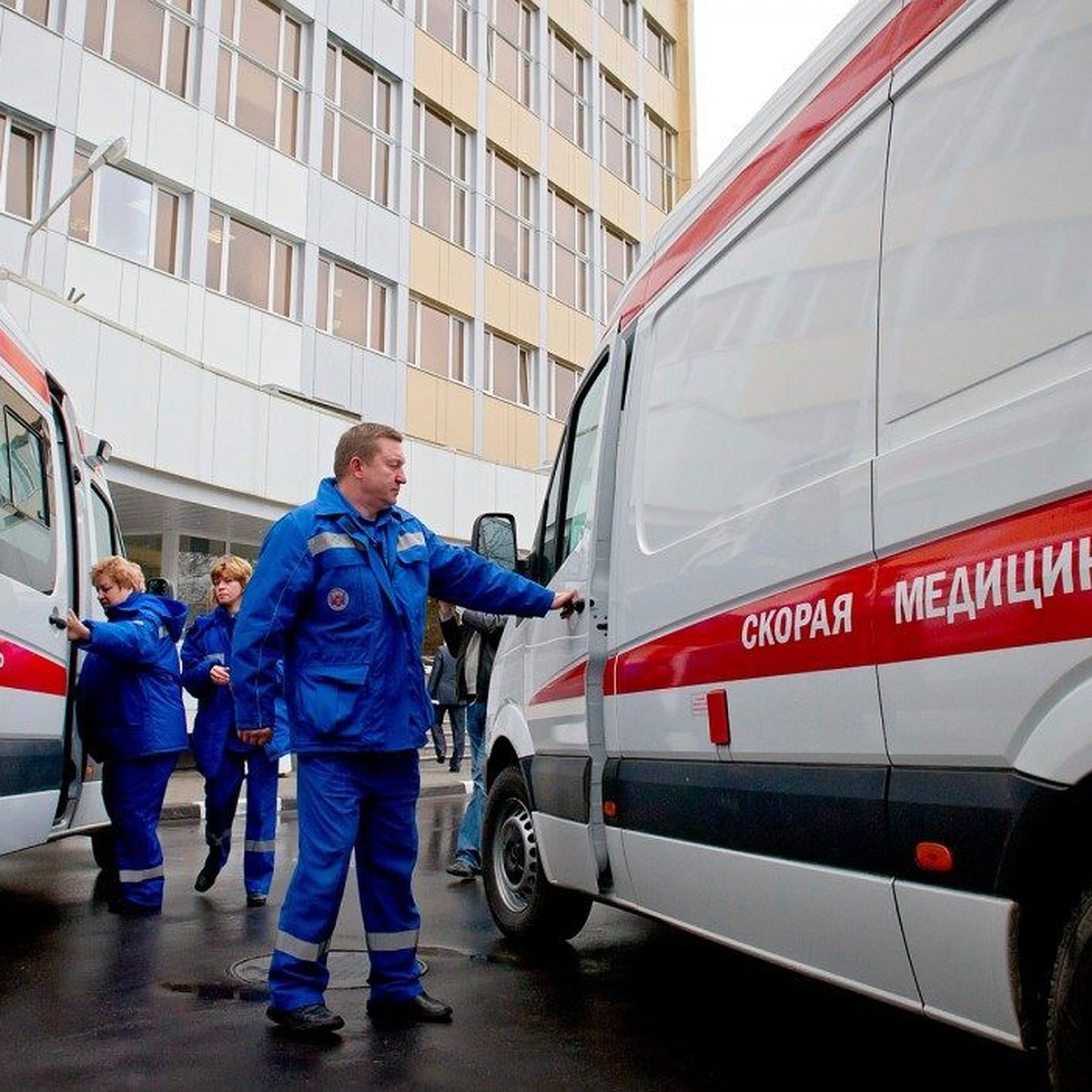 В Сыктывкаре жестоко избили вахтовика: нужна помощь - KP.RU