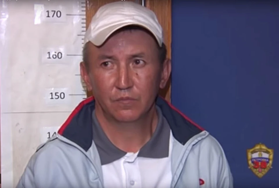 Выходец из Кыргызстана Нурлан Муратов отрицает свою вину в убийстве полицейского.