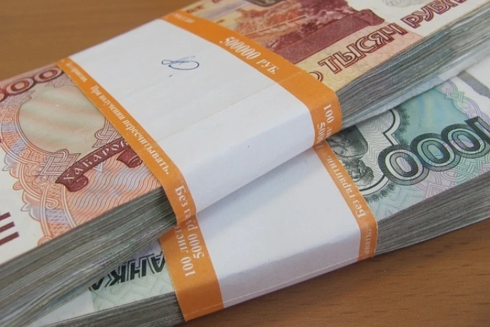 Пенсионер из Ангарска создал банду черных банкиров, которая обналичила более 3,4 млрд рублей