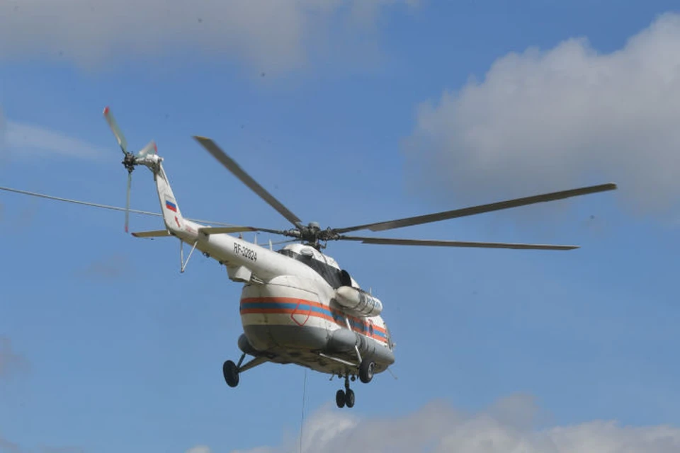 В Костромской области упал вертолет.
