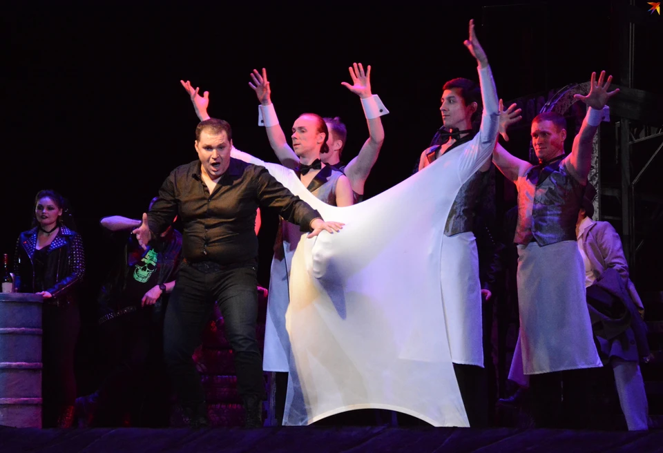 Опера "Сказки Гофмана" впервые прозвучала на Сыктывкарской сцене в апреле нынешнего года.