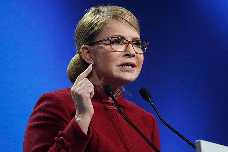 Начался съезд партии «Батькивщина», на котором, очевидно, лидер партии Юлия Тимошенко будет выдвинут в качестве соискательницы желанного президентского кресла