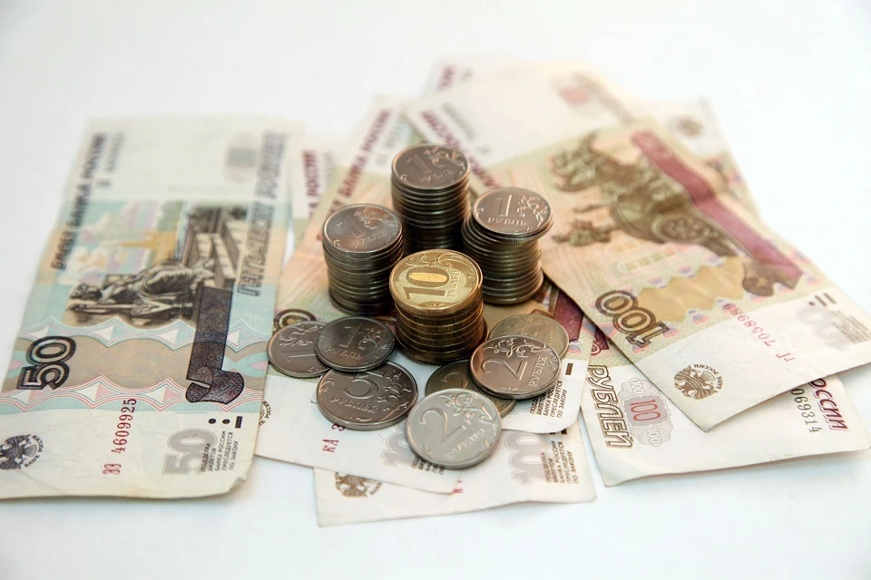 Зарплаты учителей по СКФО стабильно ниже средних и, несмотря на наметившийся рост, стабильно ниже 25 тысяч рублей