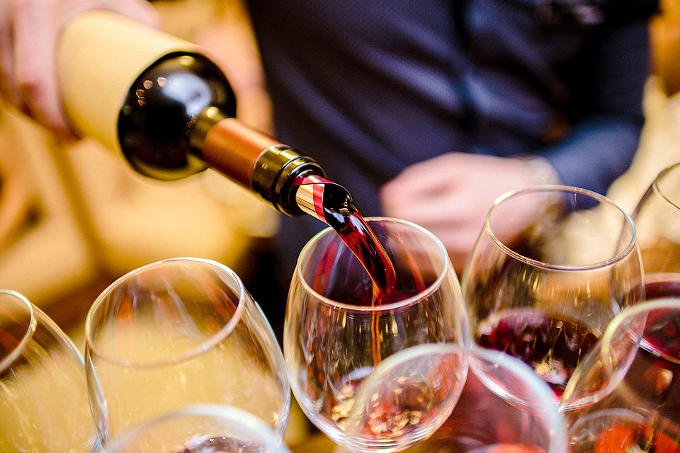 Роскачеством подготовлен ежегодный «Винный гид России» - рейтинг лучшего российского вина.