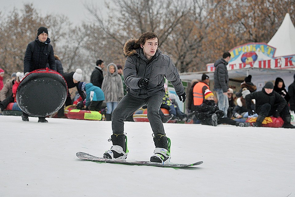 Каждый год в столице от новых станций подземки остаётся до 20 миллионов кубометров грунта. Чтобы не вывозить его на полигоны, решили часть земли пустить на горнолыжные склоны