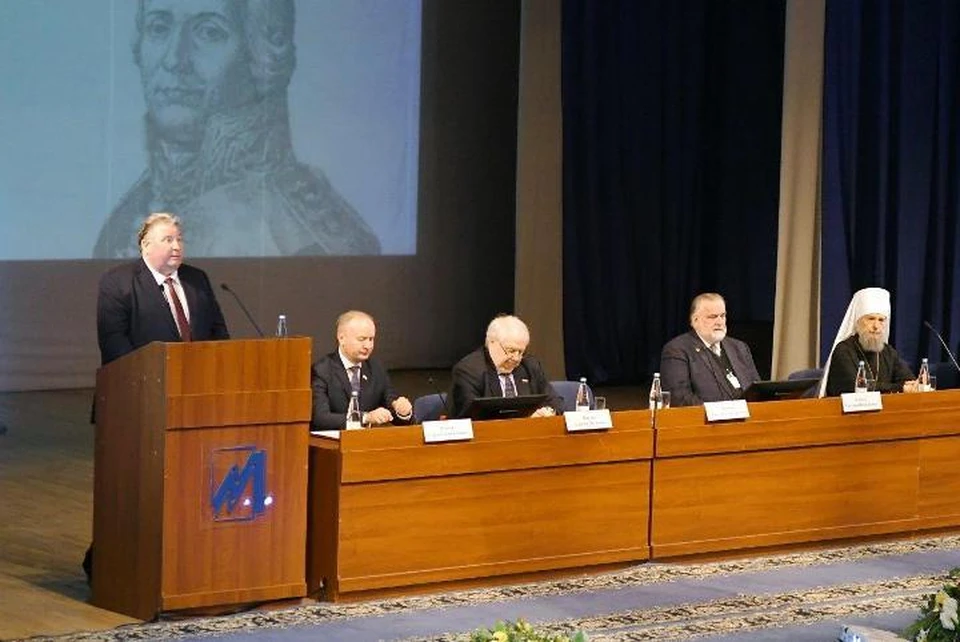 Руководитель региона напомнил, что два года назад в республике прошла серия мероприятий, посвященных 200-летию памяти Федора Ушакова.