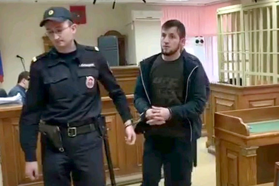 Таксист Хусейн Гугаев в суде.