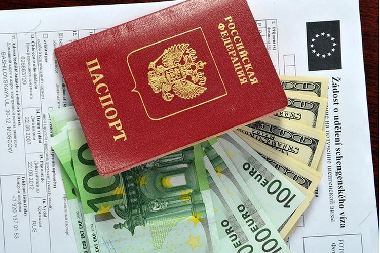 Евросоюз упростил получение шенгенских виз: что реально изменится для туристов