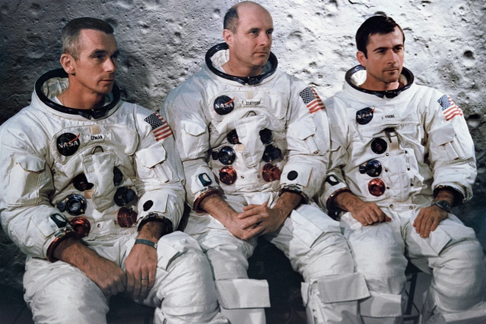 Экипаж "Аполлона-10": Юджин Сернан, Томас Стаффорд, Джон Янг. Могли быть первыми на Луне.